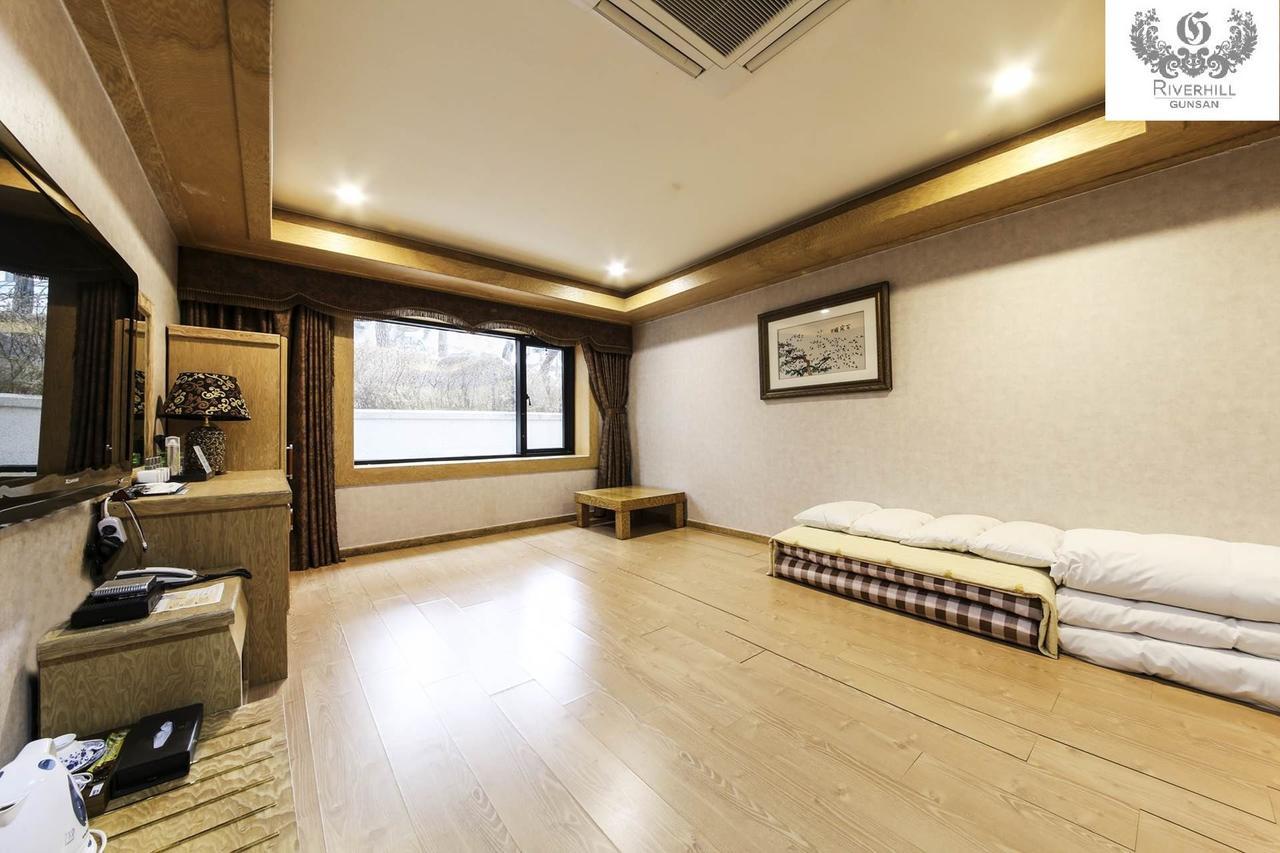Gunsan River Hill Tourist Hotel Dış mekan fotoğraf