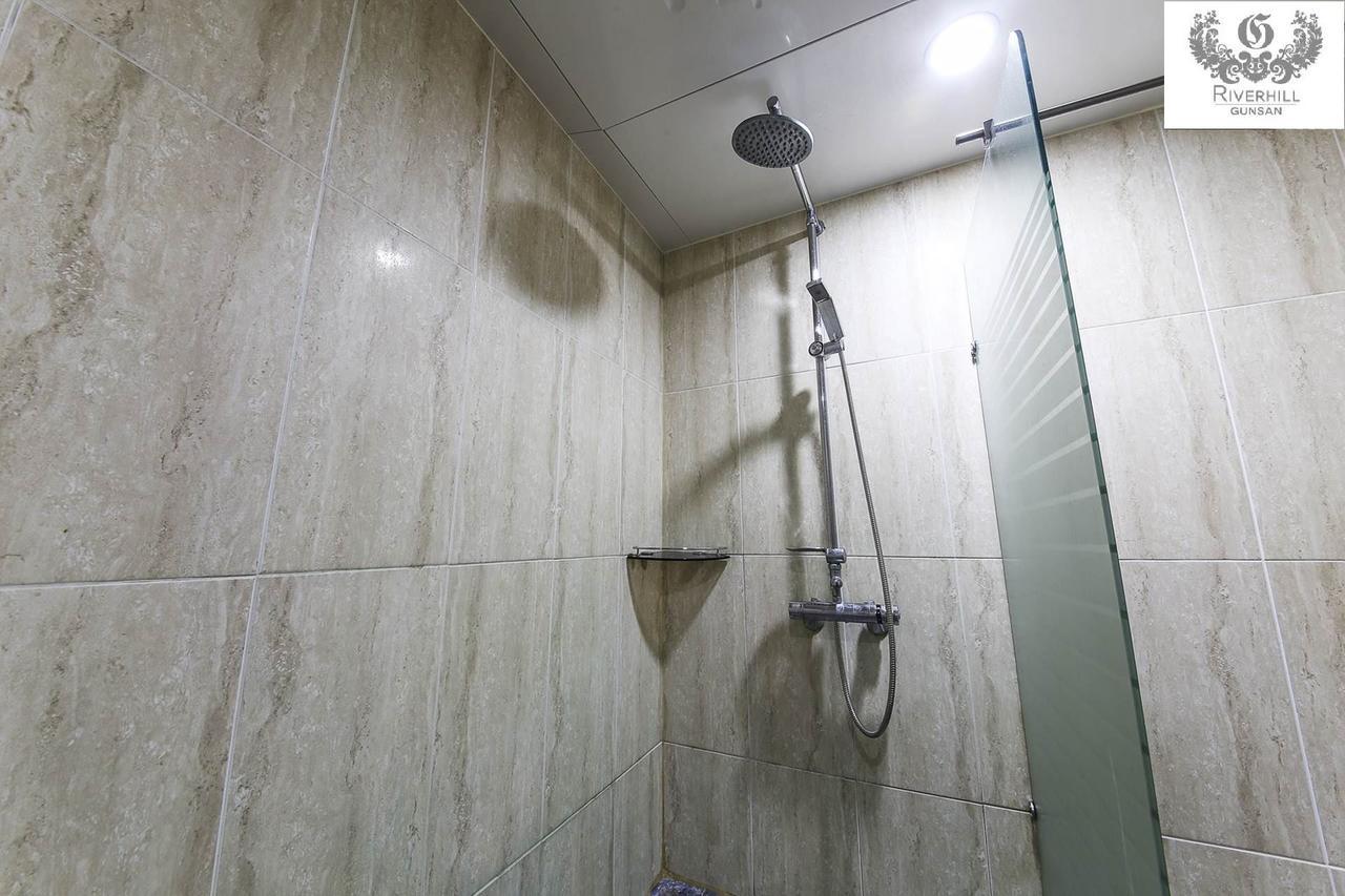 Gunsan River Hill Tourist Hotel Dış mekan fotoğraf