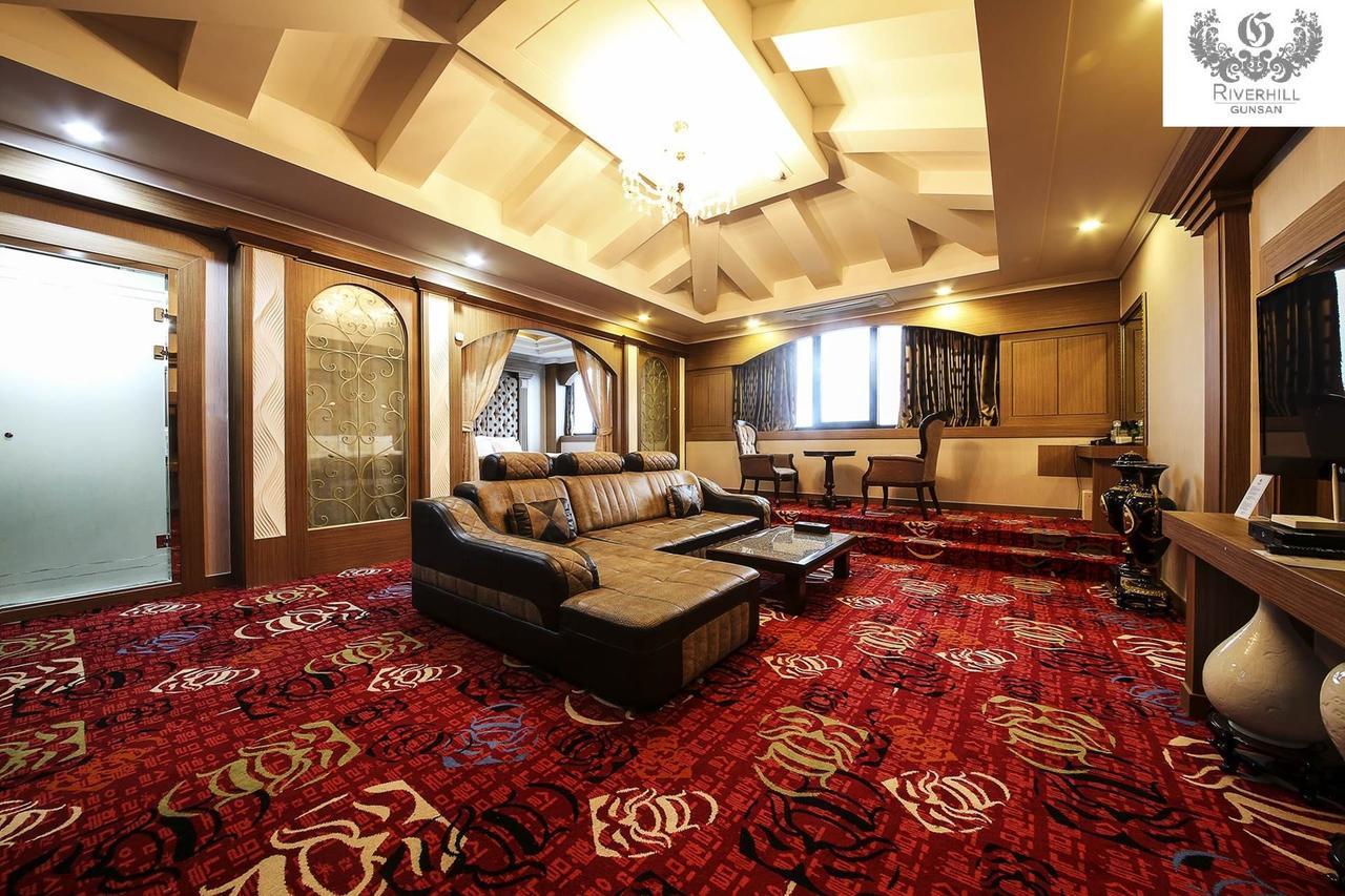 Gunsan River Hill Tourist Hotel Dış mekan fotoğraf